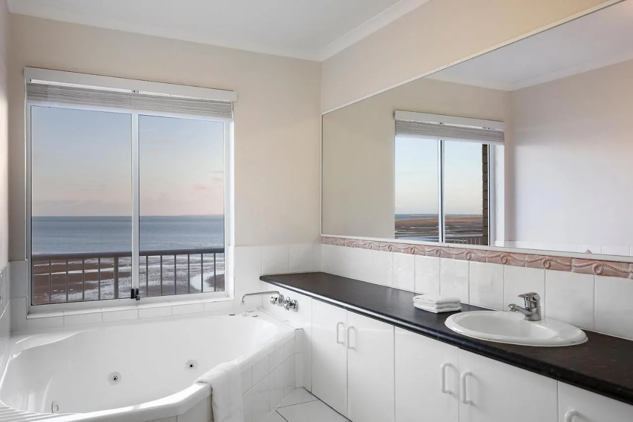 Breakfree Great Sandy Straits Hervey Bay Aparthotel