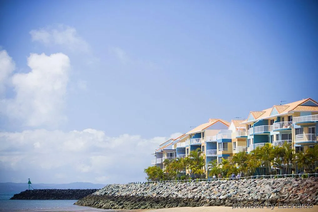 ***  Breakfree Great Sandy Straits Aparthotel Hervey Bay Australia